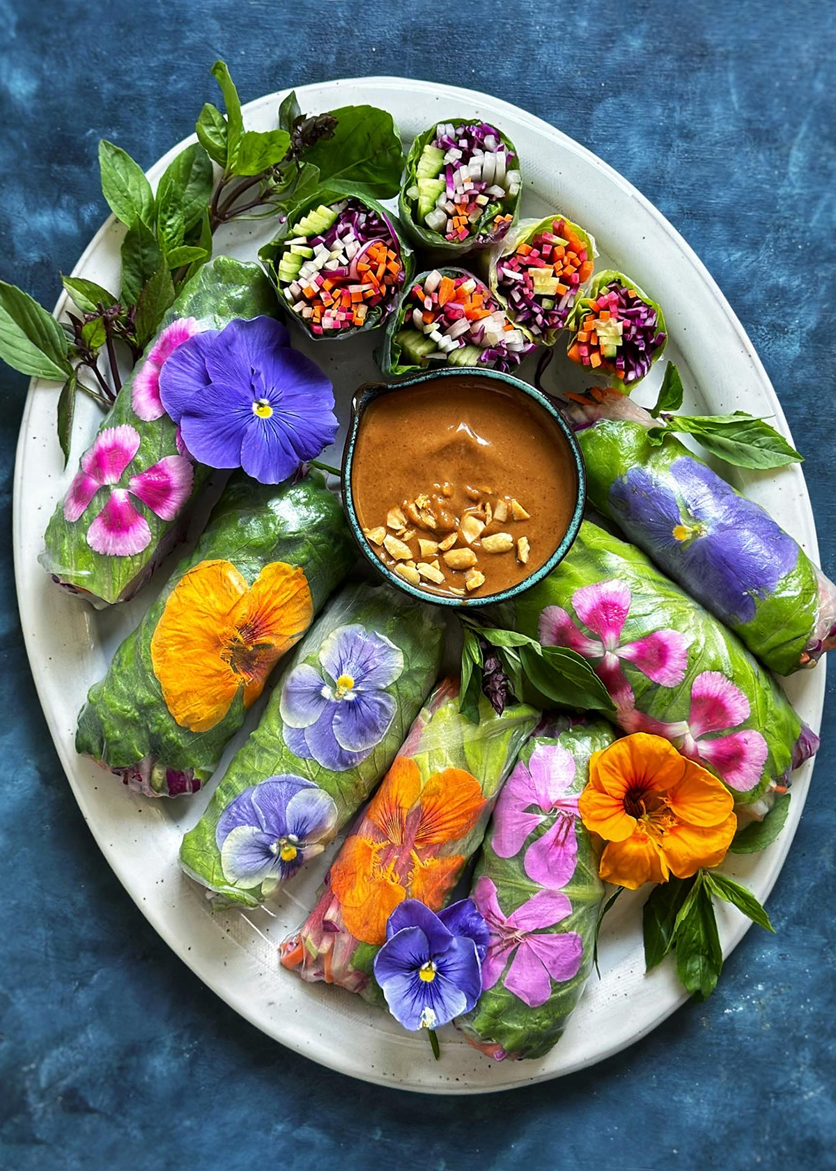 Vietnamese fresh spring rolls